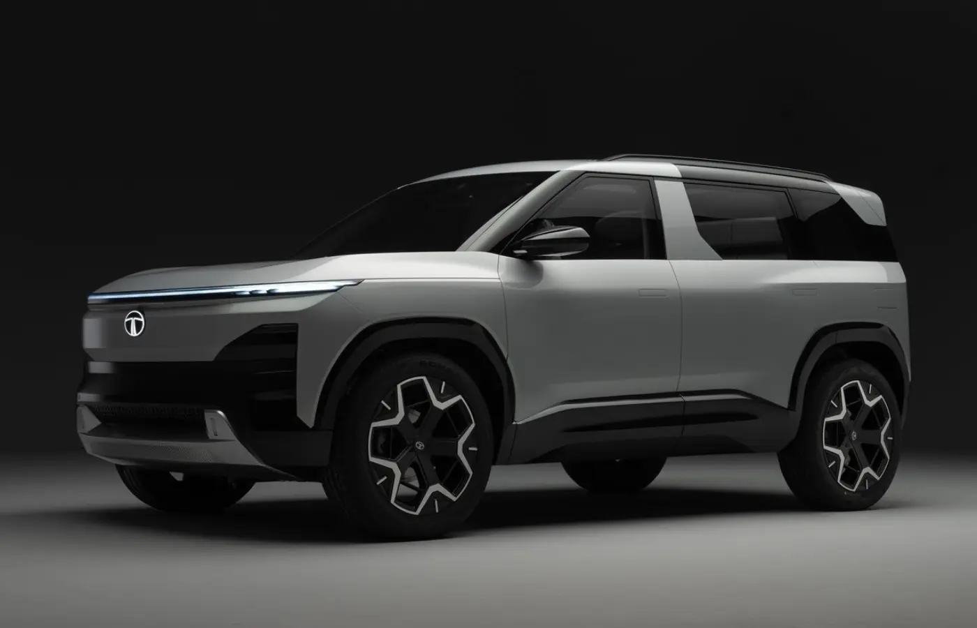 Tata is set to unveil the Sierra EV by the second quarter of 2026. Featured Image